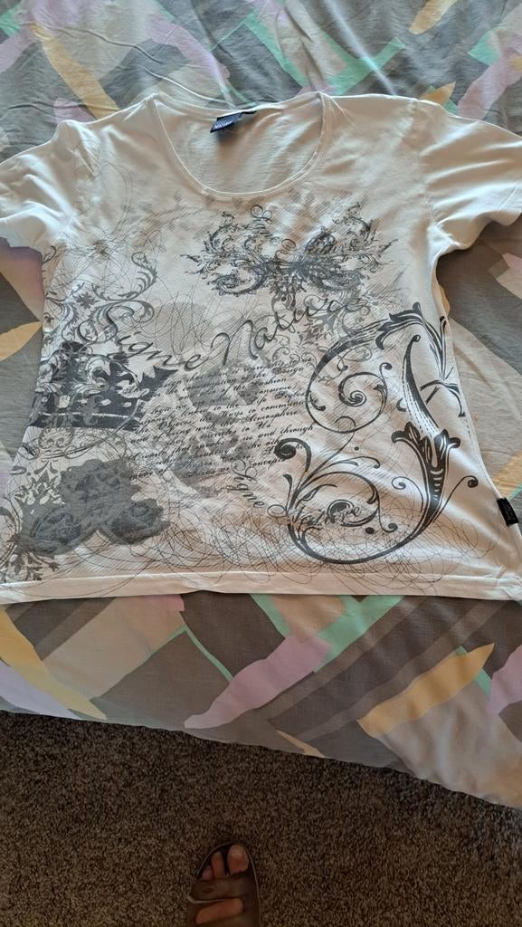 T-Shirt dames maat large merk Signe Nature, Taille 42/44 (L), Manches courtes, Signe Nature, Enlèvement ou Envoi
