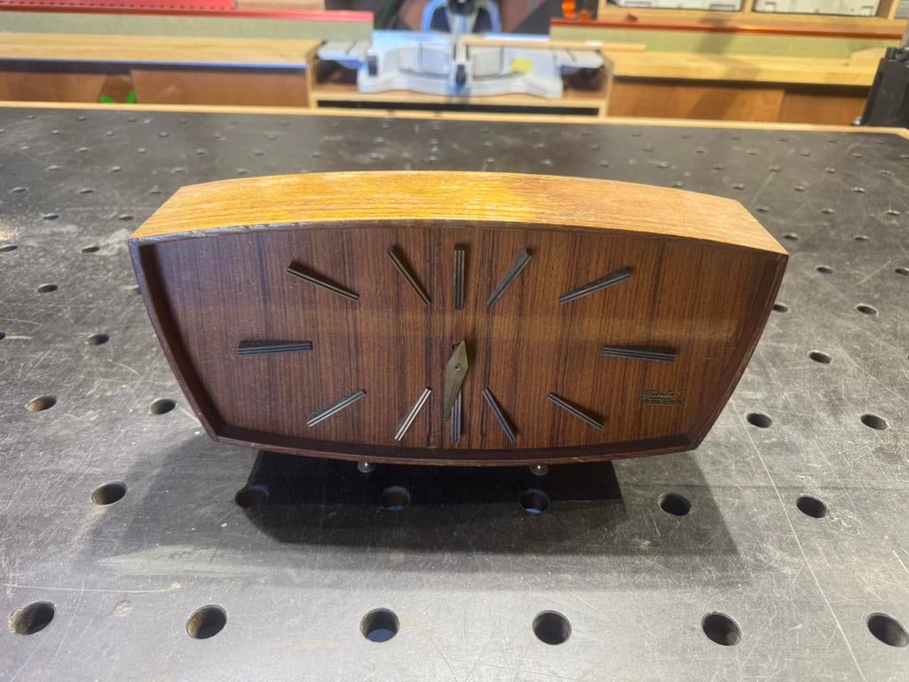 Vintage houten klok jaren 60, Antiek en Kunst, Antiek | Klokken, Ophalen of Verzenden
