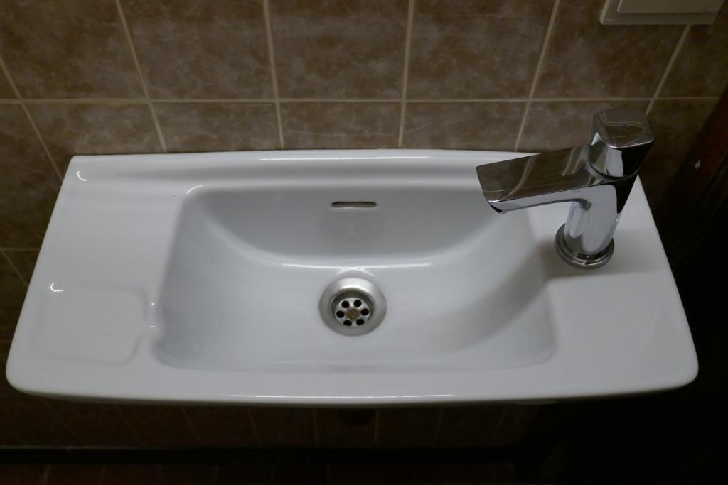 Handwasbakje, Doe-het-zelf en Bouw, Ophalen, Zo goed als nieuw, Wastafel