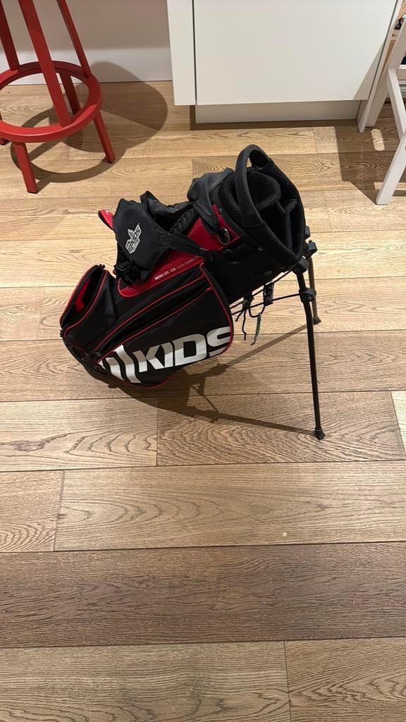Golftas voor kinderen rood, Sport en Fitness, Golf, Ophalen, Zo goed als nieuw