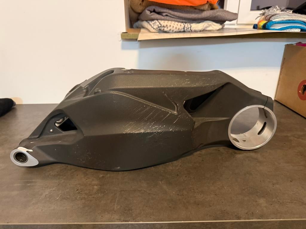 Achterbrug panigale v2, Ophalen