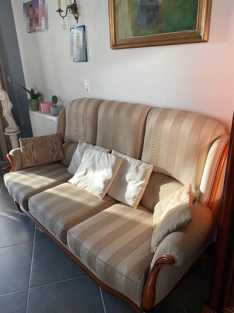 Klassiek salon: 3-zit + 2 comfortabele zetels – massief hout, Ophalen, Gebruikt, Stof, Landelijk, klassiek, tijdloos