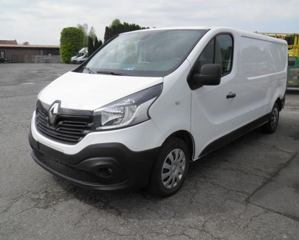 Renault traffic 1.6 Dci accidenté, Auto's, Bestelwagens en Lichte vracht, Wit, Bedrijf, Bluetooth, Te koop