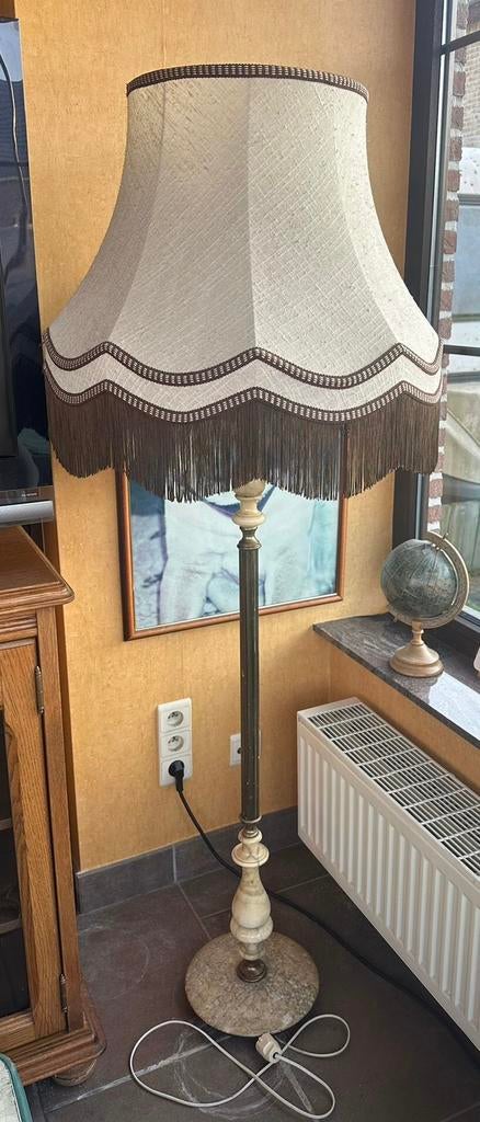 Klassieke vloerlamp met marmeren voet - kleur beige/bruin, Enlèvement, Utilisé