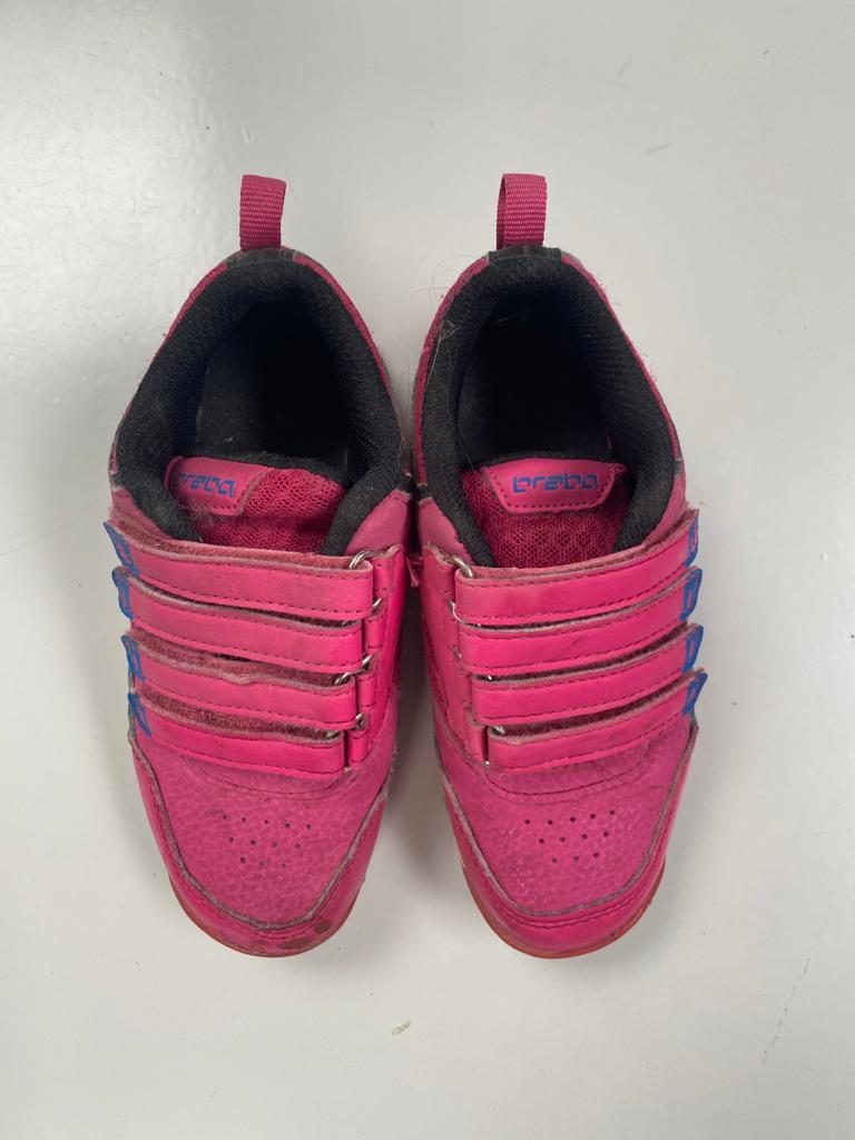 Chaussures de hockey/sport Brabo roses taille 28, Brabo, Enlèvement, Utilisé, Chaussures de sport