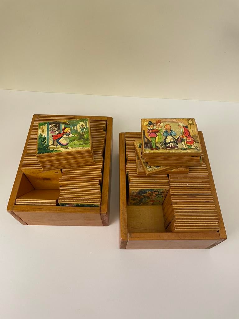 64 stuks Houten plaatjes dieren en sprookjes, Antiek en Kunst, Ophalen of Verzenden