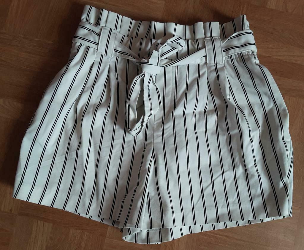 Short Zara T.M, Kleding | Dames, Overige Dameskleding, Zo goed als nieuw, Ophalen of Verzenden