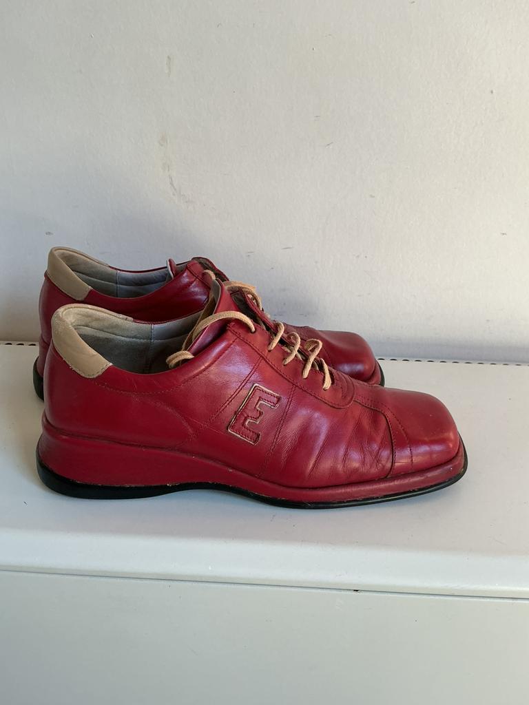 Chaussures à lacets Comfortable Emotions, taille 40, Enlèvement ou Envoi, Porté, Chaussures de marche, Rouge