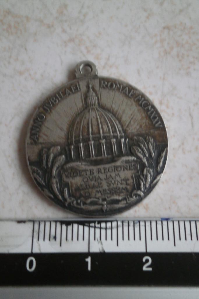 Grande Médaille religieuse Pape Pie XI signée EB, pendentif, Collections, Religion, Enlèvement ou Envoi