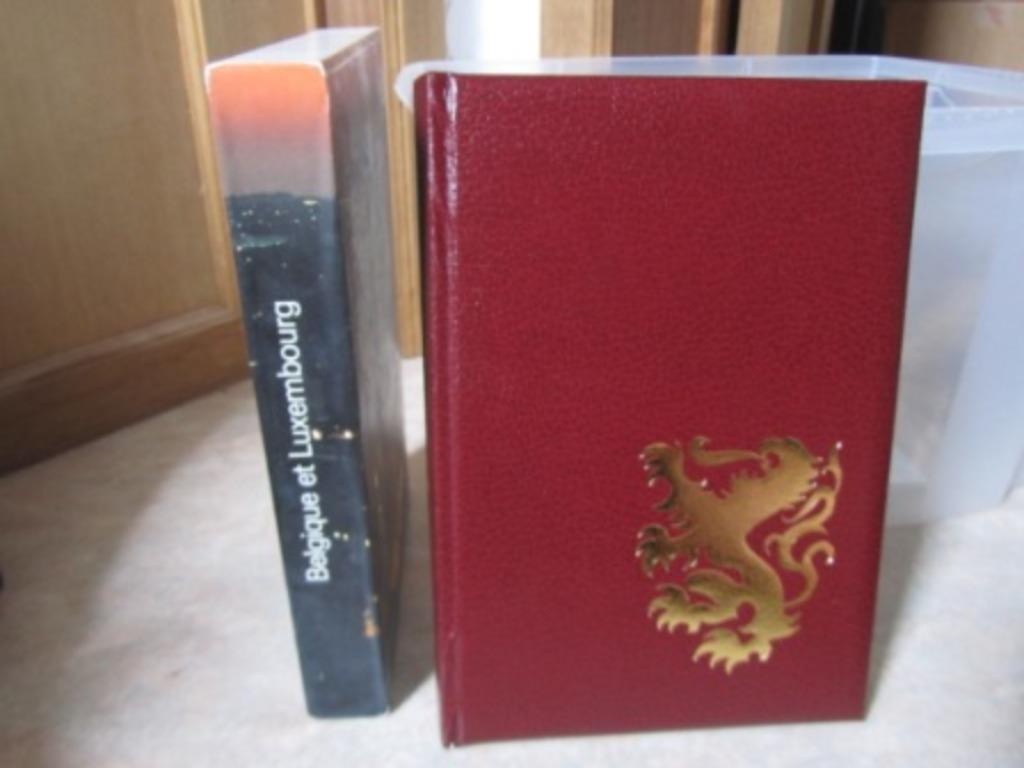 Belgique et luxembourg, Boeken, Ophalen
