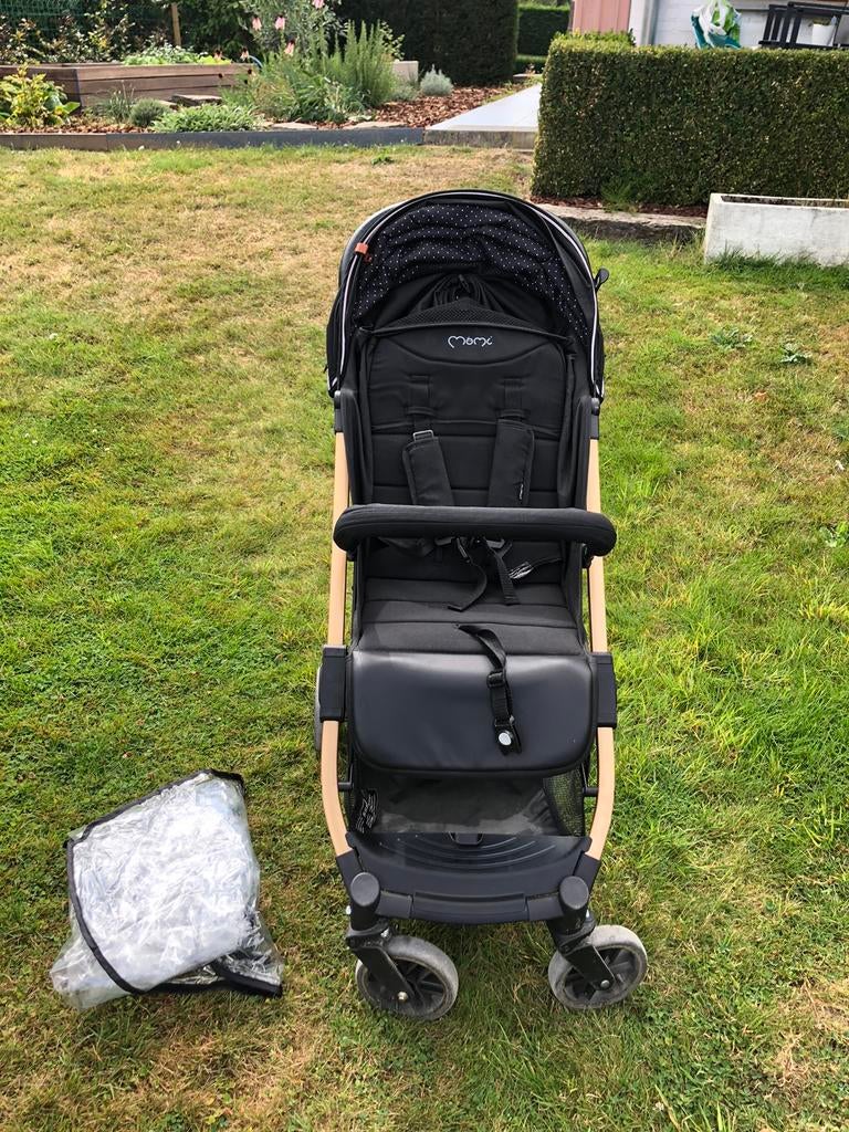 Buggy Momi Zwart, opvouwbaar tot trolly + regenhoes, Ophalen, Gebruikt, Overige merken, Verstelbare rugleuning