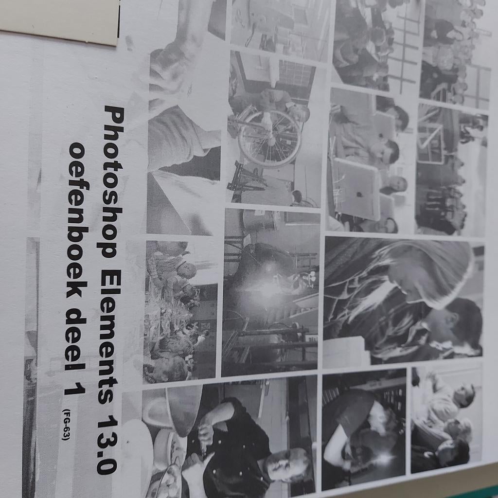 Cursus Photoschop, Enlèvement ou Envoi, Comme neuf