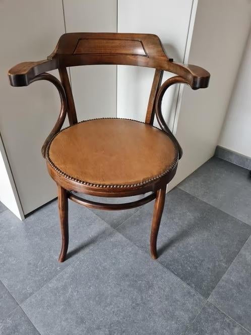 zeer mooie antieke stoel - stijl Thonet, Ophalen of Verzenden