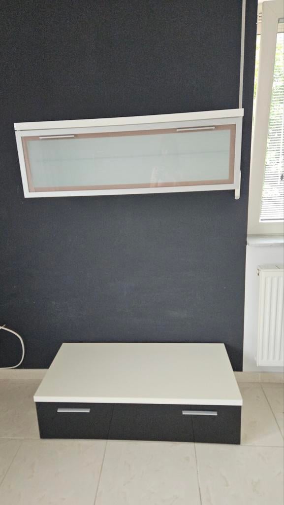 Meuble télé et vitrine, Ophalen, Zo goed als nieuw