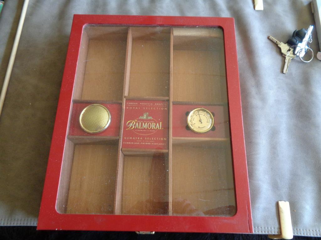humidor balmoral, Verzamelen, Ophalen of Verzenden, Gebruikt, Tabaksdoos of Verpakking