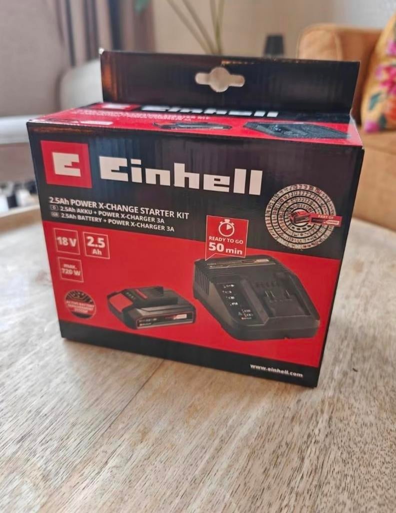 Einhell 2.5ah accu met lader combi 16 stuks beschikbaar, Ophalen