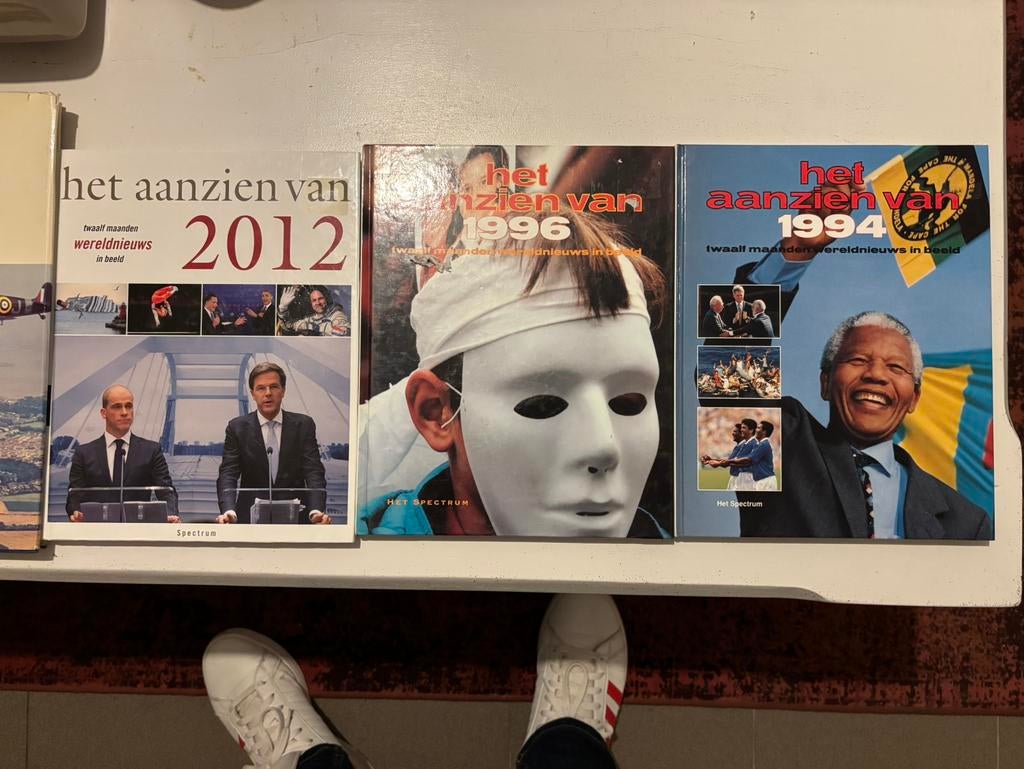 Ouvrages divers, Enlèvement ou Envoi, 20e siècle ou après, Comme neuf
