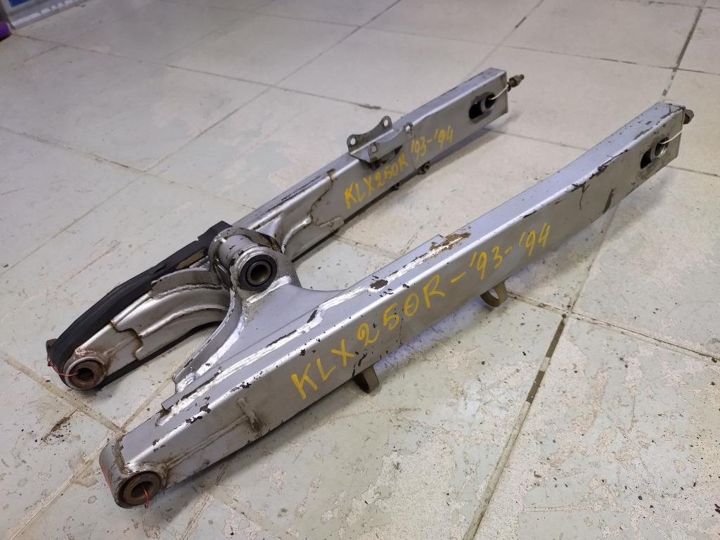 kawasaki klx 250 achterbrug, Motos, Enlèvement ou Envoi, Utilisé