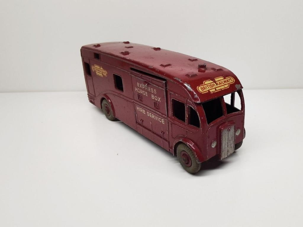 Vintage ERF EXPRESS HORSE DINKY SUPERTOYS Made in England, Enlèvement ou Envoi, Utilisé, Bus ou Camion, Dinky Toys