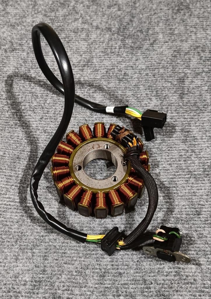 Alternateur Suzuki 32101-17G11, Motos, Pièces | Suzuki, Utilisé, Enlèvement ou Envoi