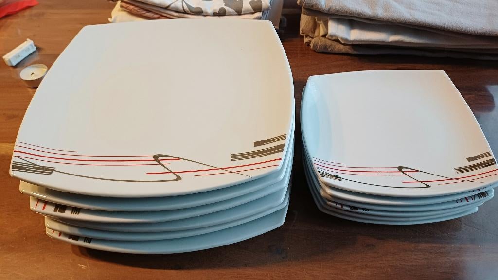 Eetservies: bord, soepbord, dessertbord, Ophalen, Gebruikt, Bord(en), Overige stijlen
