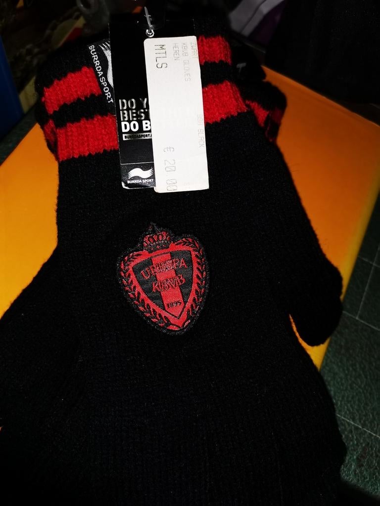 gants du diable rouge de l'association belge de football neu, Enlèvement ou Envoi, Neuf, Taille 46 (S) ou plus petite, Gants