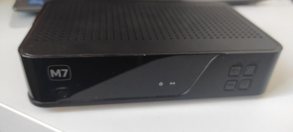 Decoder klein voor Tv Vlaanderen MZ 101, Ophalen, Zo goed als nieuw