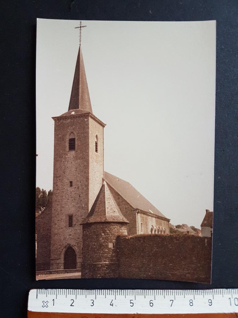 Photo : Église de Thy-le-Château (Walcourt), Collections, Photos & Gravures, Utilisé, Photo, Bâtiment, 1980 à nos jours, Enlèvement ou Envoi
