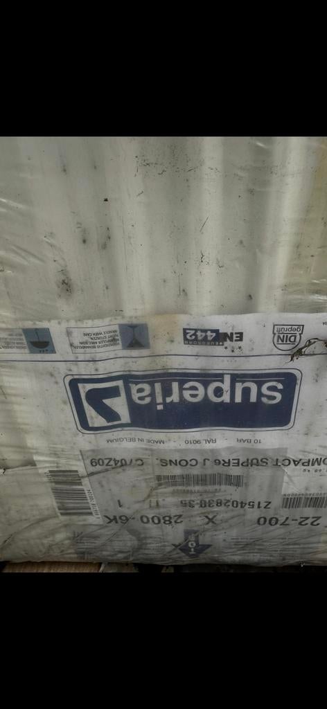 Superia radiator, Enlèvement ou Envoi, Comme neuf, Radiateur