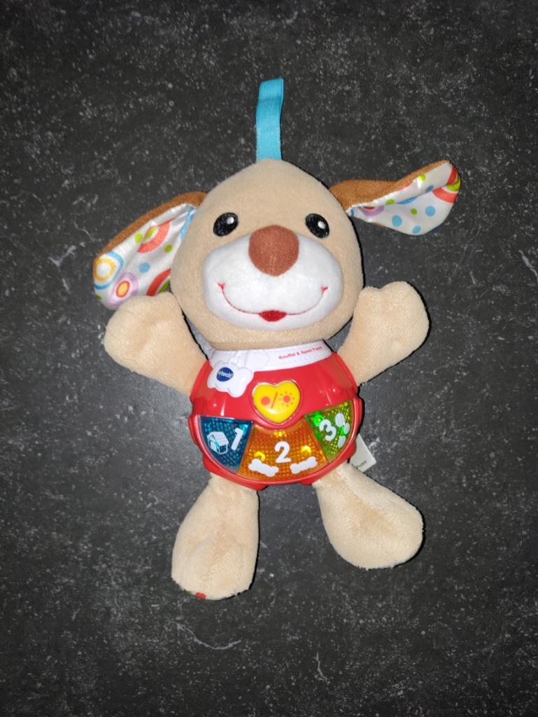 V-tech Knuffel en speel puppy, Kinderen en Baby's, Ophalen of Verzenden, Zo goed als nieuw, 6 maanden tot 2 jaar