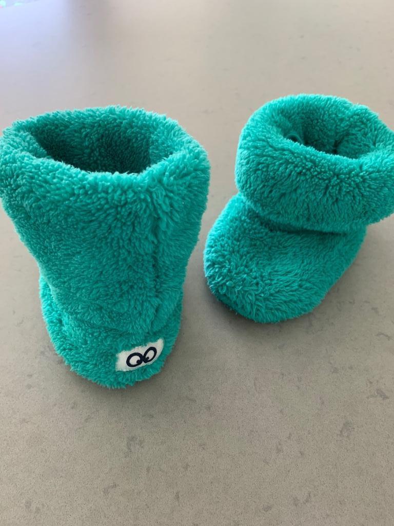 Woody pantoffels groen m22-24, Neuf, Garçon ou Fille, Enlèvement, Autres types