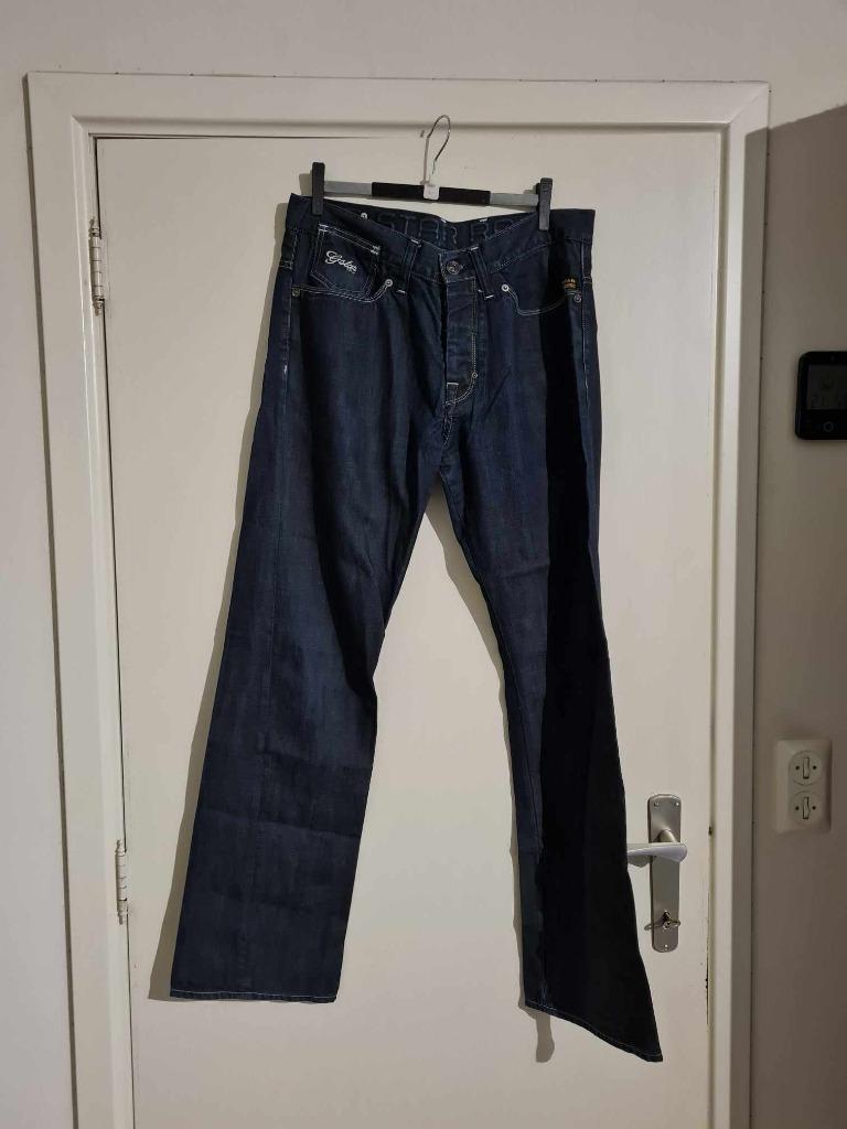Très beau jean de marque G-Star. Taille 32-32., Vêtements | Hommes, Jeans, W32 (confection 46) ou plus petit, Porté, Bleu, G Star-Raw