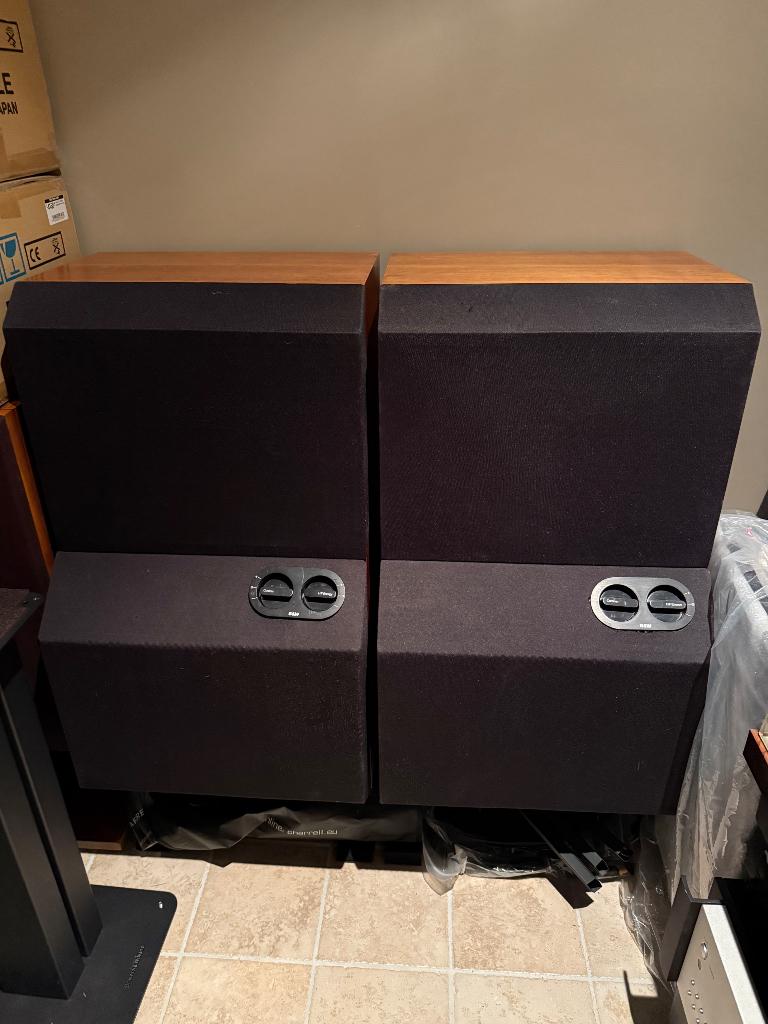 B&W DM6 series 1, Enlèvement, Utilisé, Bowers & Wilkins (B&W), Haut-parleurs Frontaux, Arrière ou Stéréo