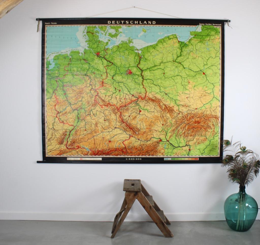 carte scolaire vintage Allemagne, Enlèvement