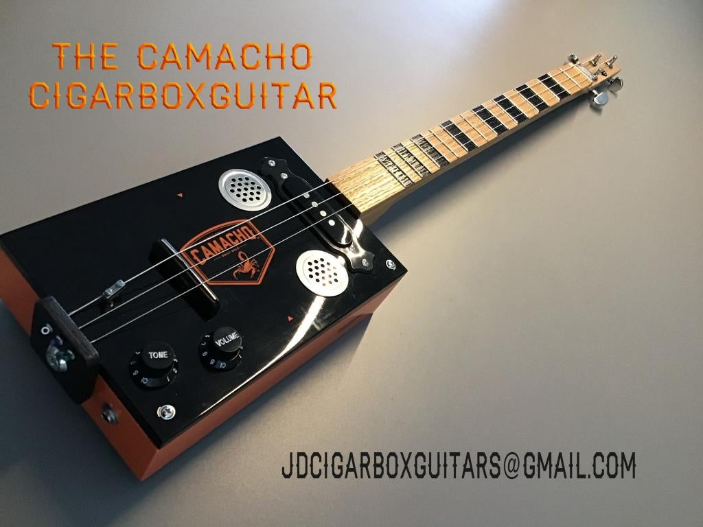 Gitaar (cigarboxguitars), Muziek en Instrumenten, Snaarinstrumenten | Gitaren | Elektrisch, Ophalen of Verzenden, Nieuw, Hollow body