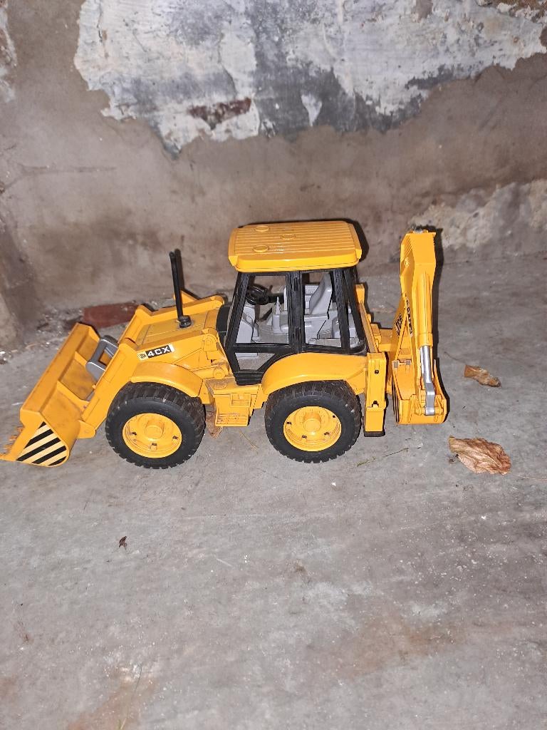Bruder jcb 4cx tractor met shovel en grafarm, Ophalen, Zo goed als nieuw