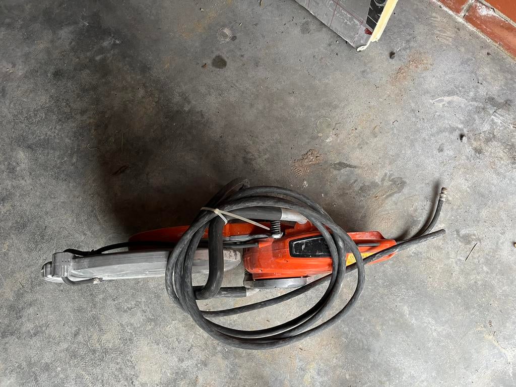 Husqvarna k7000  16”/400, Doe-het-zelf en Bouw, Gereedschap | Zaagmachines, Ophalen, Zo goed als nieuw
