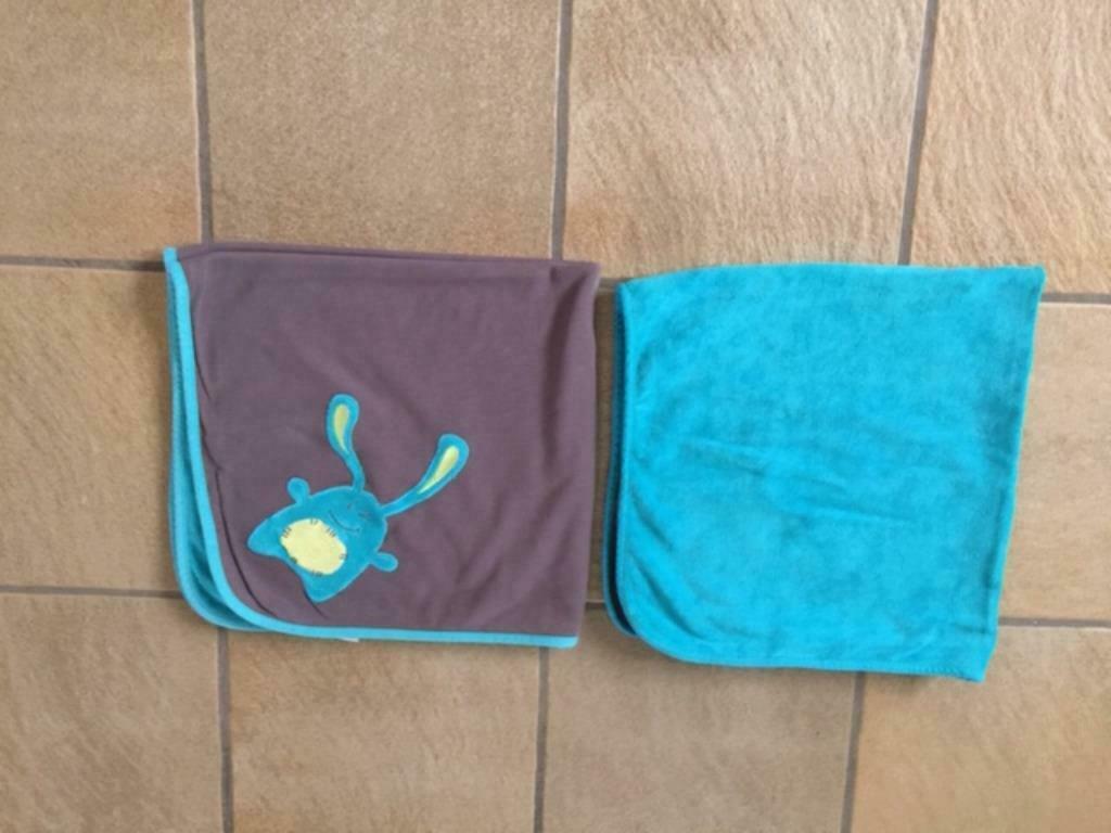 Serviette bébé, Enlèvement ou Envoi, Comme neuf
