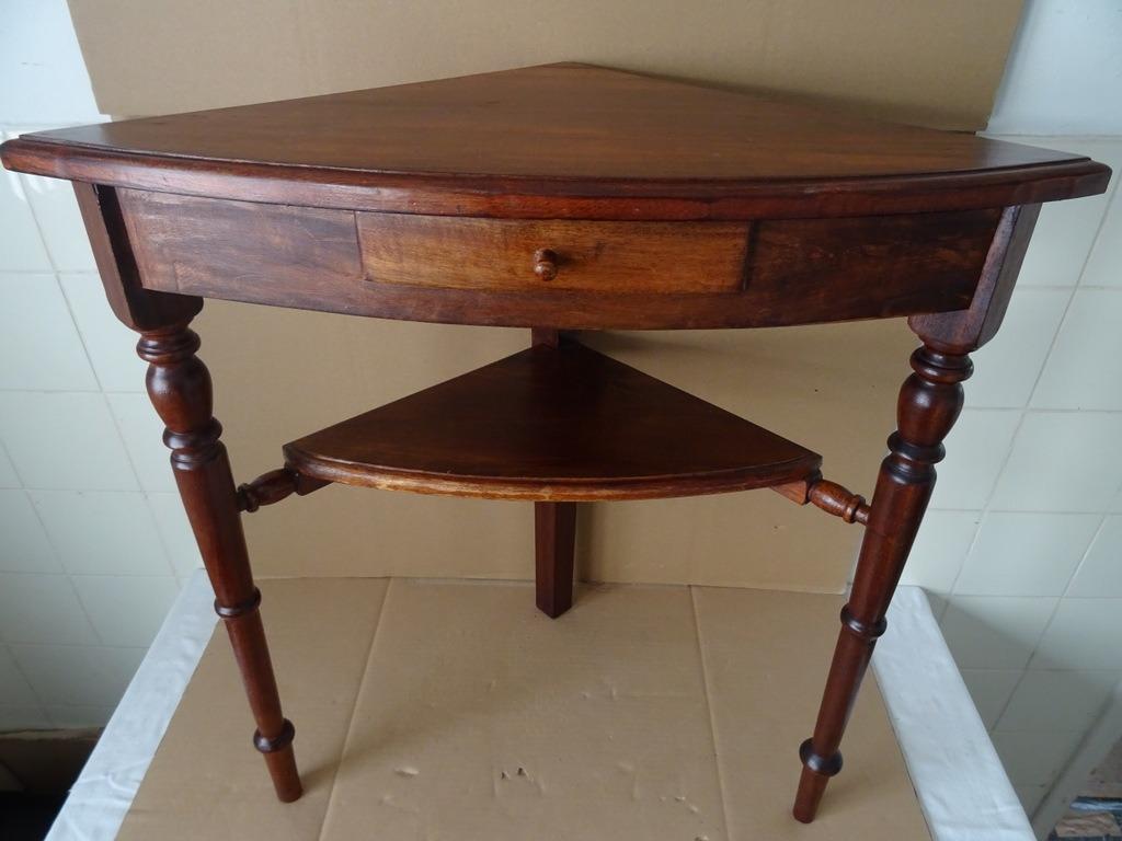 Curiosa houten hoekkastje hoektafeltje huisvlijt Afhalen 45e, Ophalen of Verzenden
