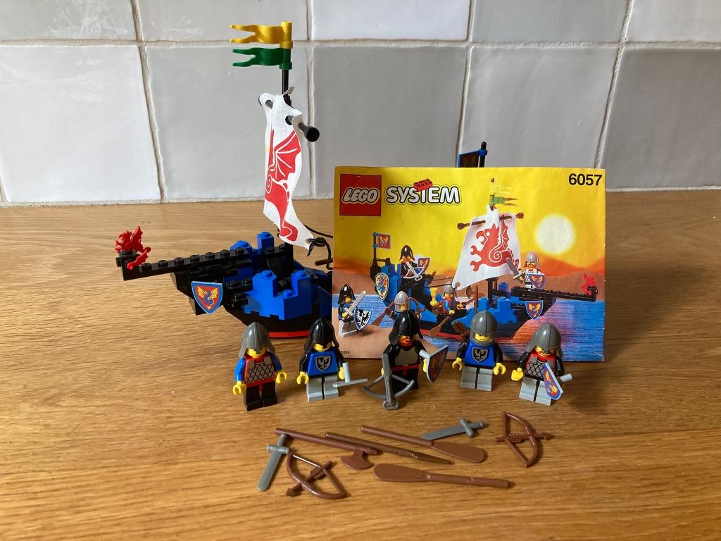 Lego Castle Black Knights Sea Serpent ridder boot 6057, Kinderen en Baby's, Speelgoed | Duplo en Lego, Ophalen of Verzenden, Complete set