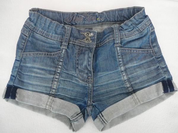 Mooi jeans shortje 152, Enfants & Bébés, Vêtements enfant | Taille 152, Pantalon, H&M, Enlèvement, Utilisé
