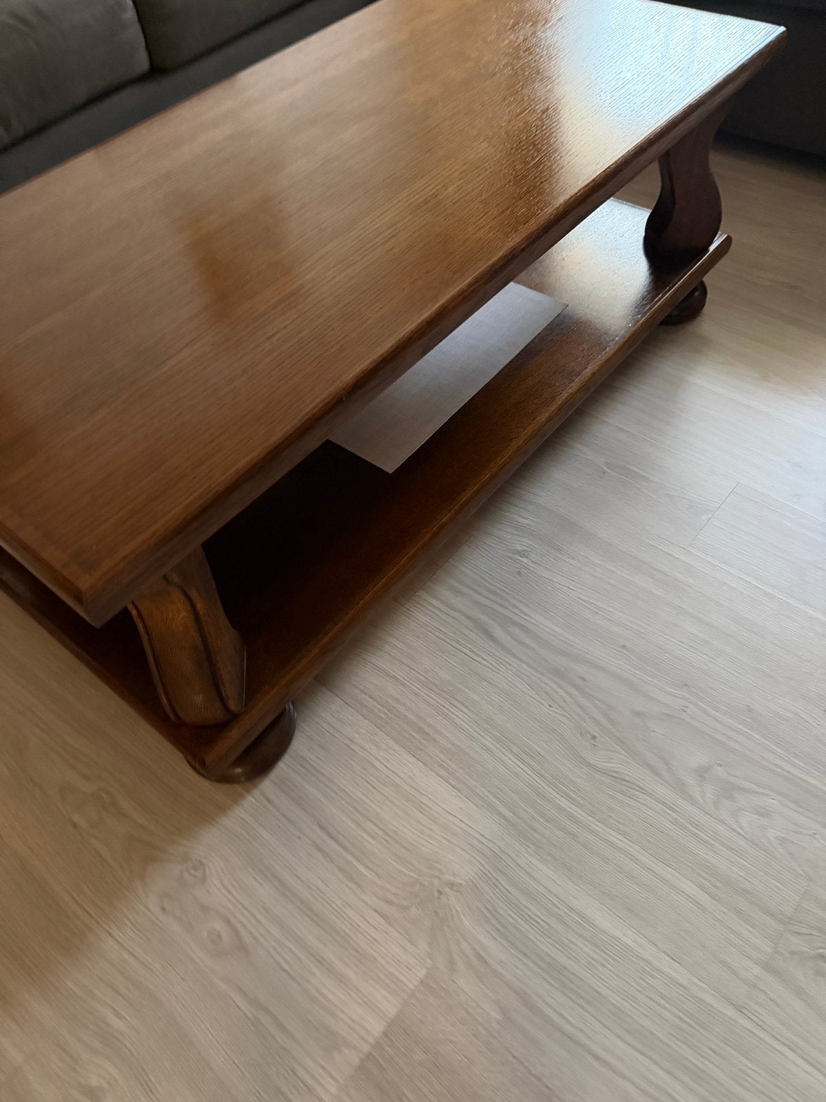 Salon tafel eik, Ophalen, Zo goed als nieuw