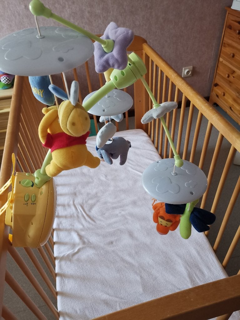 muziek mobiel Winnie de poe, Kinderen en Baby's, Ophalen, Zo goed als nieuw, Wieg