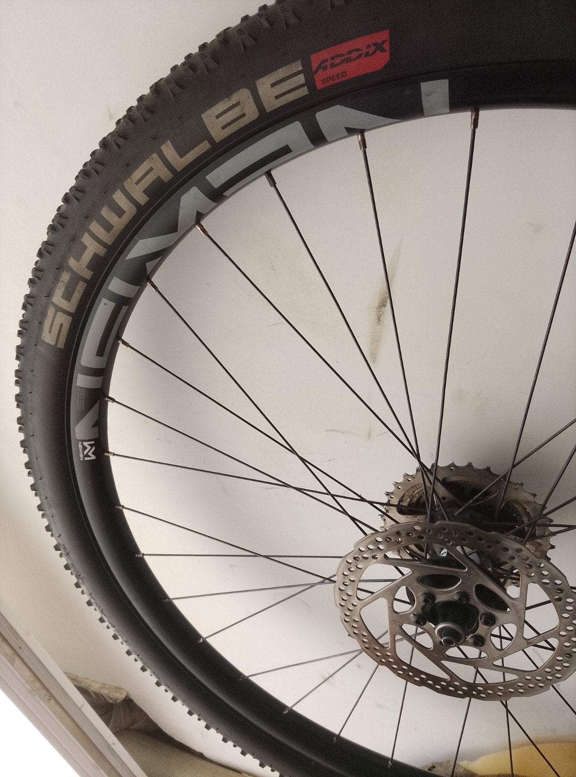 29 inch  achterwiel, Ophalen