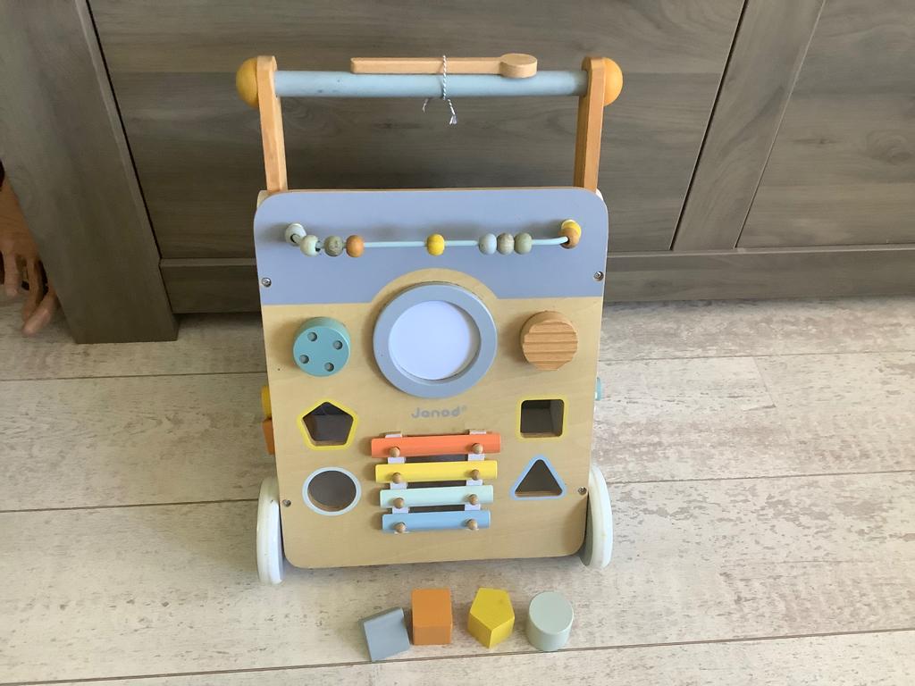 Janod Sweet Cocoon activiteiten loopwagen (47x34 cm), Kinderen en Baby's, Speelgoed | Babyspeelgoed, Zo goed als nieuw, Overige typen