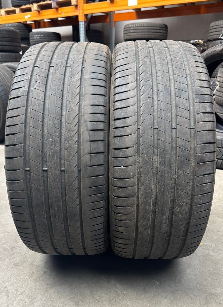 2654521 265/45/21 265/45R21 zomerbanden merk pirelli, Ophalen