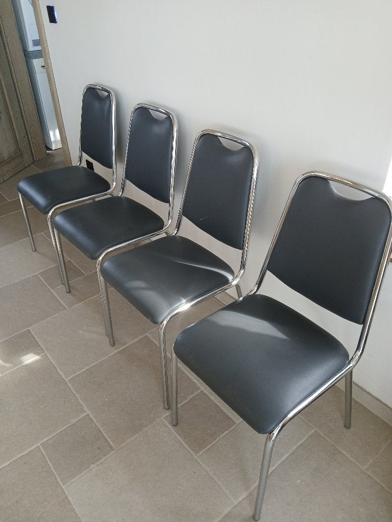 4 Keukenstoelen, Ophalen, Zo goed als nieuw, Grijs