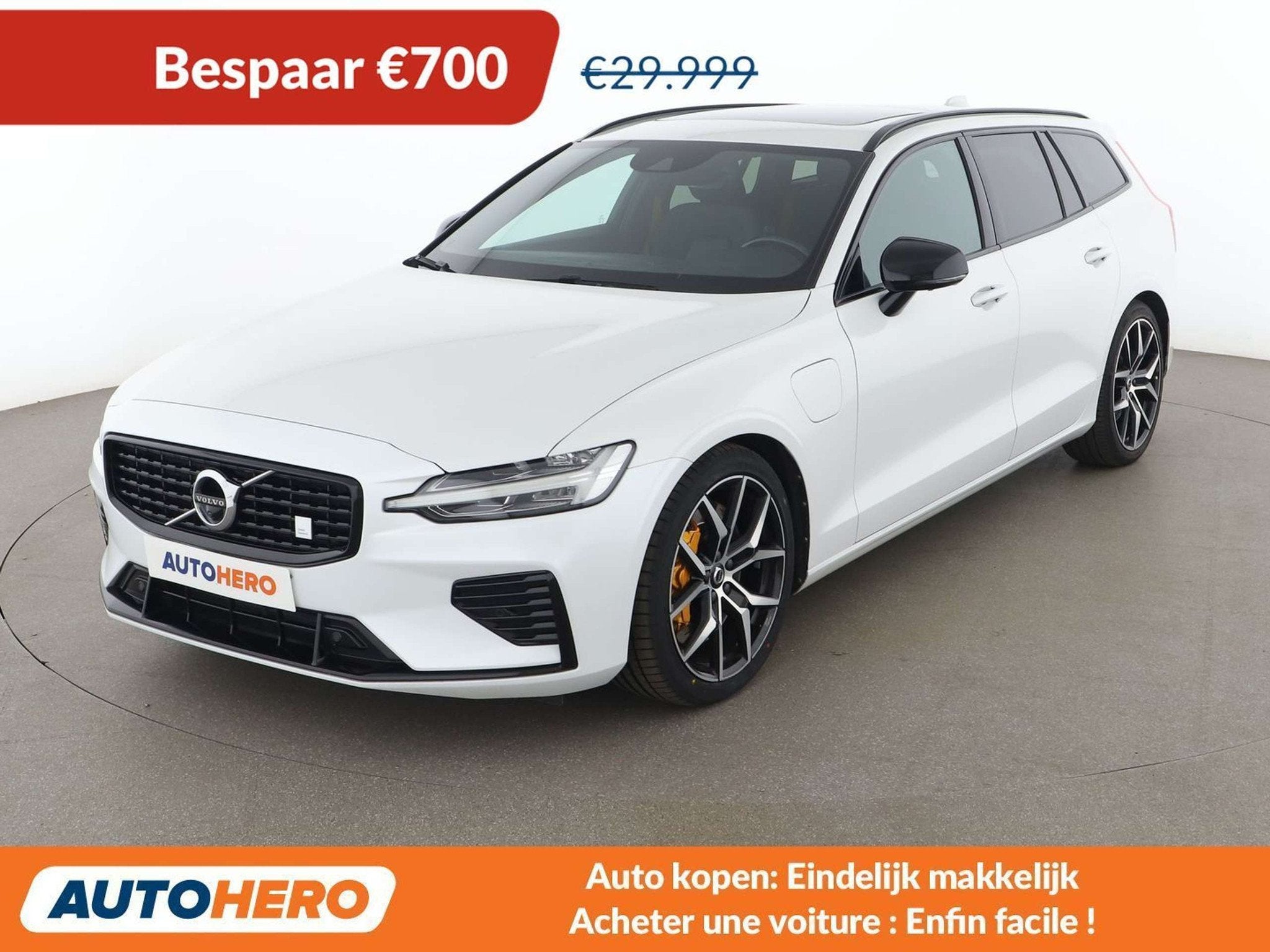 Volvo V60 2.0 T8 Plug-in Hybrid Polestar Engineered AWD, Auto's, Automaat, Gebruikt, 1969 cc, Wit