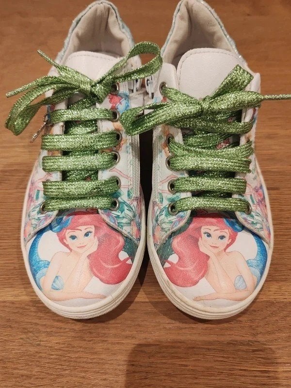 Monnalisa sneakers, Meisje, Sportschoenen, Ophalen of Verzenden, Zo goed als nieuw
