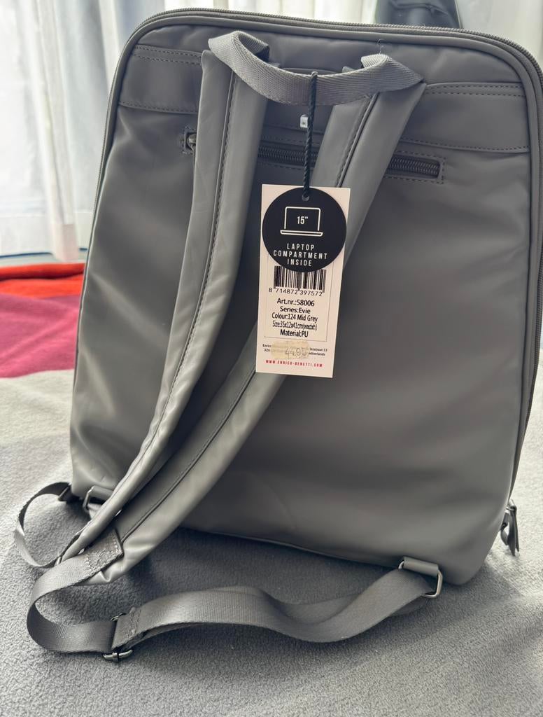 Rugzak €25, Handtassen en Accessoires, Tassen | Rugtassen, Ophalen, Minder dan 30 cm, 25 tot 40 cm, Nieuw